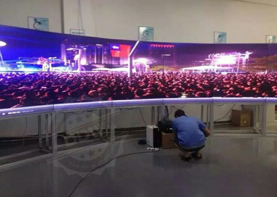 65" a courbé l'encadrement visuel DDW-LW650HN11 de la haute résolution 3.5mm Snarrow des lentes 1080p du mur 500