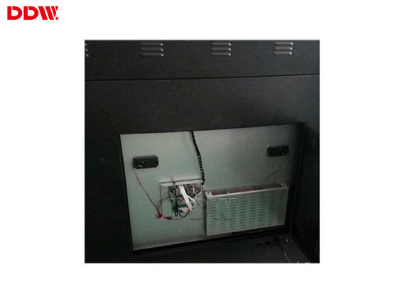 Signage debout libre 50/60 hertz, 500cd/Signage commercial DDW-AD6501SN de Digital de kiosque de restaurant de m2 Digital