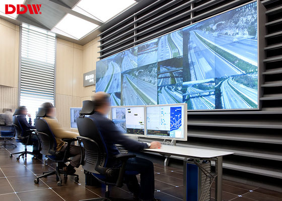 55" 5,3 millimètres d'affichage ultra mince d'encadrement de Samsung de contrôle visuel du mur 3x3 RS232 pour le centre DDW-DV55FHM-NS0 de gestion de mail